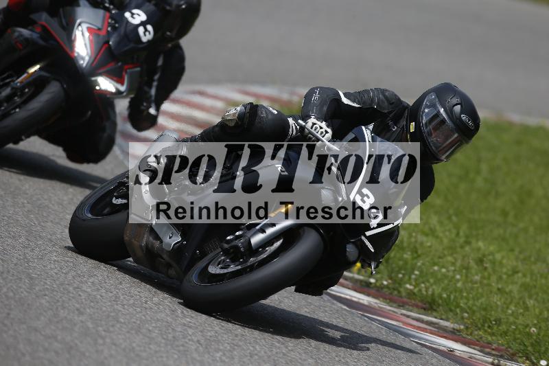 /Archiv-2024/29 12.06.2024 MOTO.CH Track Day ADR/Gruppe gelb/34